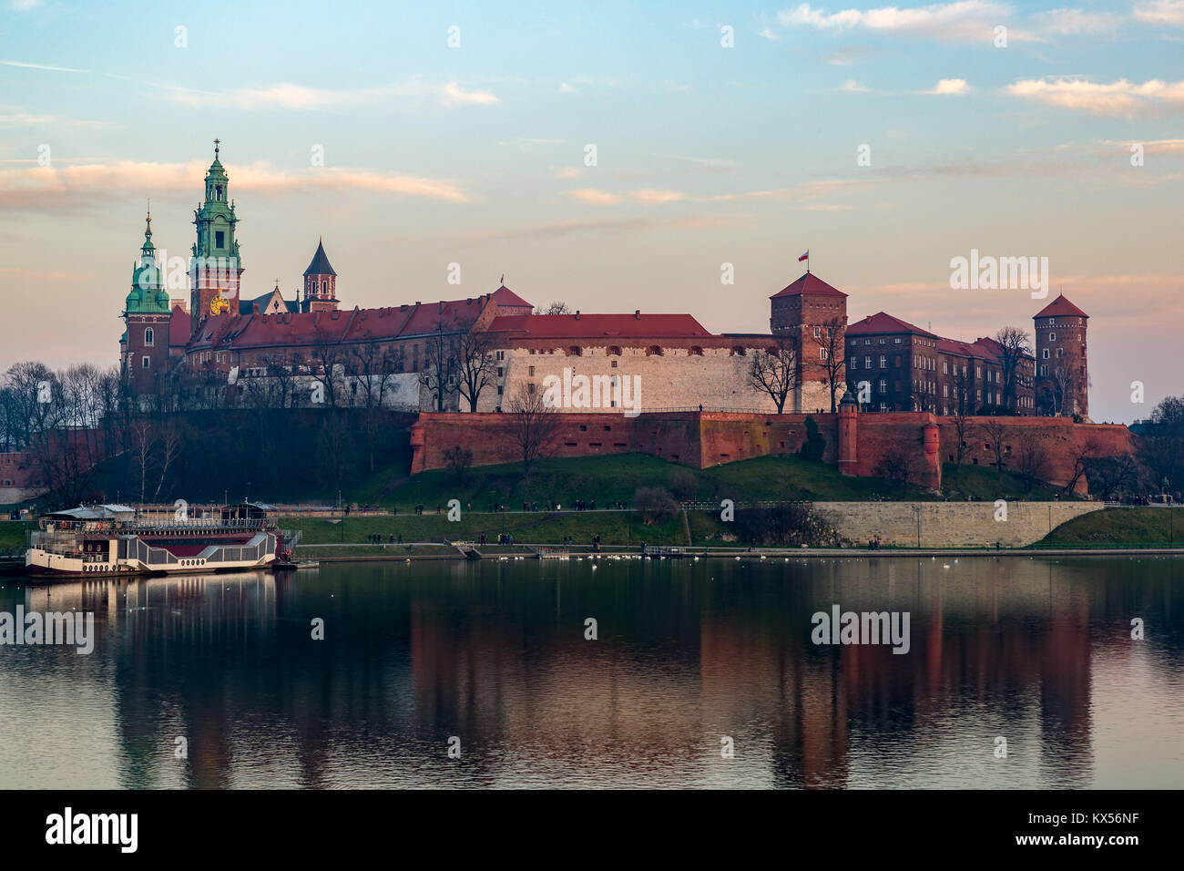 the-wawel-castle-at-dusk-in-the-old-town-of-krakow-stock-photo-alamy