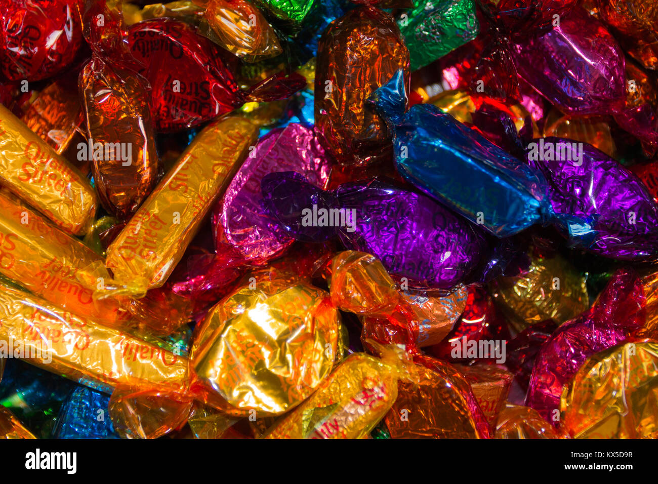Quality street sweets hires stock photography and images Alamy