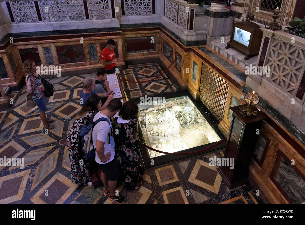 Paul of apostle prison hires stock photography and images Alamy