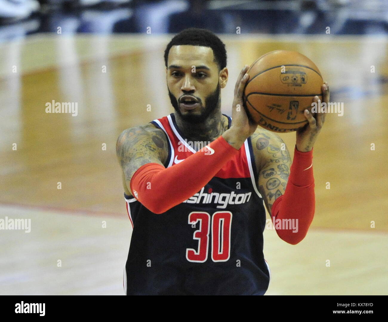 Washington, United States. 07th Jan, 2018. Mike Scott (Washington) in action during the NBA match Washington Wizards vs Milwaukee Bucks in Washington, USA, on January 7, 2018. Credit: David Svab/CTK Photo/Alamy Live News Stock Photo
