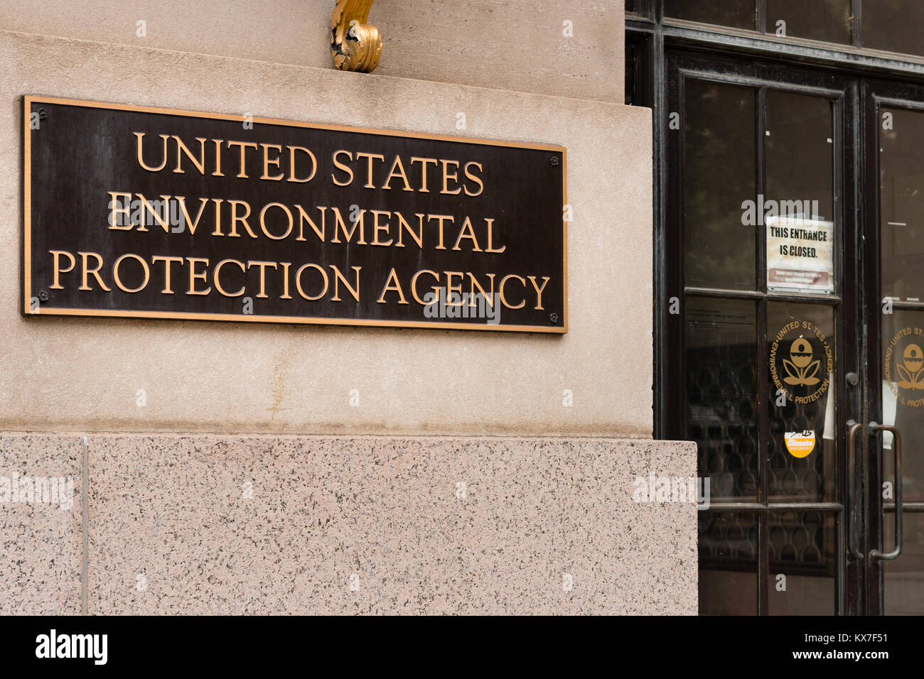United States Environmental Protection Agency sign with closed entrance Stock Photo