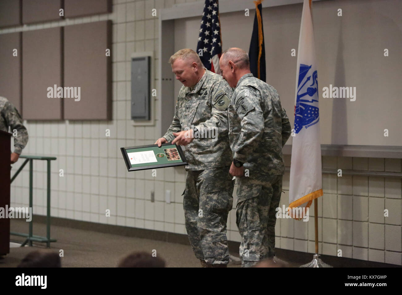 U.S. Army National Guard personnel daily duties and life. Working ...