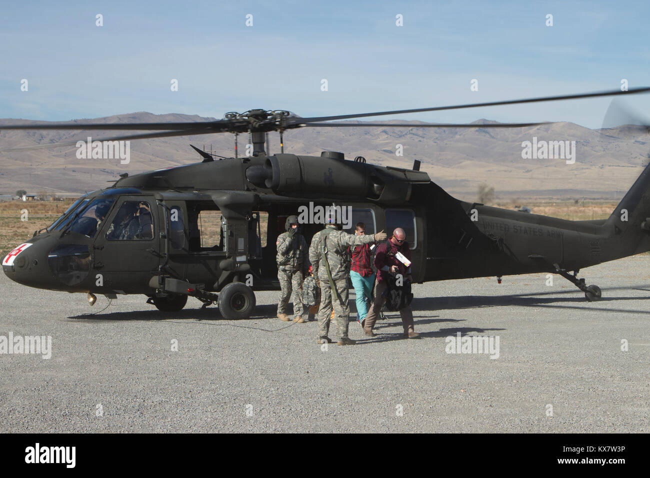 U s army uh 60l blackhawk helicopter hi-res stock photography and ...
