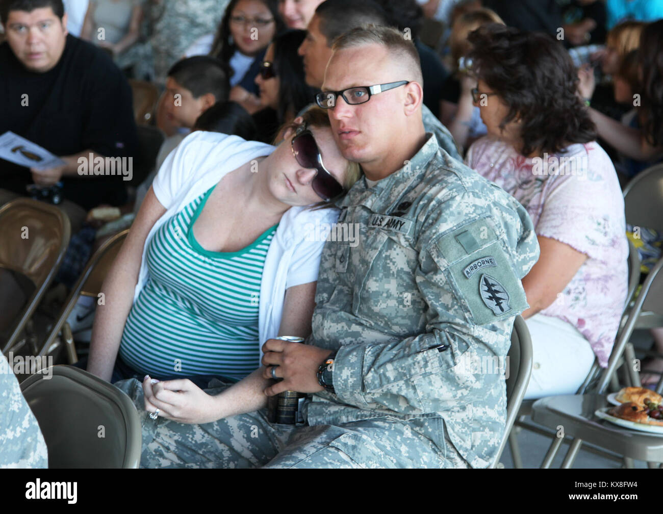 US army family fun day Stock Photo - Alamy