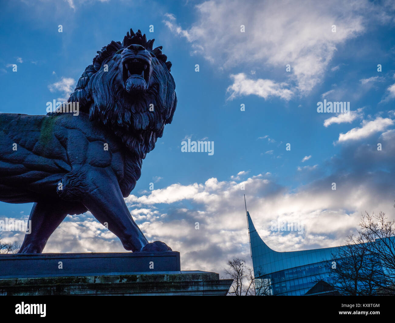 The Forbury Gardens, The Blade Office Building, Reading Berkshire, England, UK, GB. Stock Photo