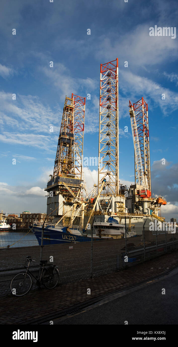 Ijmuiden, Noord-Holland/The Netherlands - November 15th 2017: a unused oilrig docked in the harbor of Ijmuiden Stock Photo