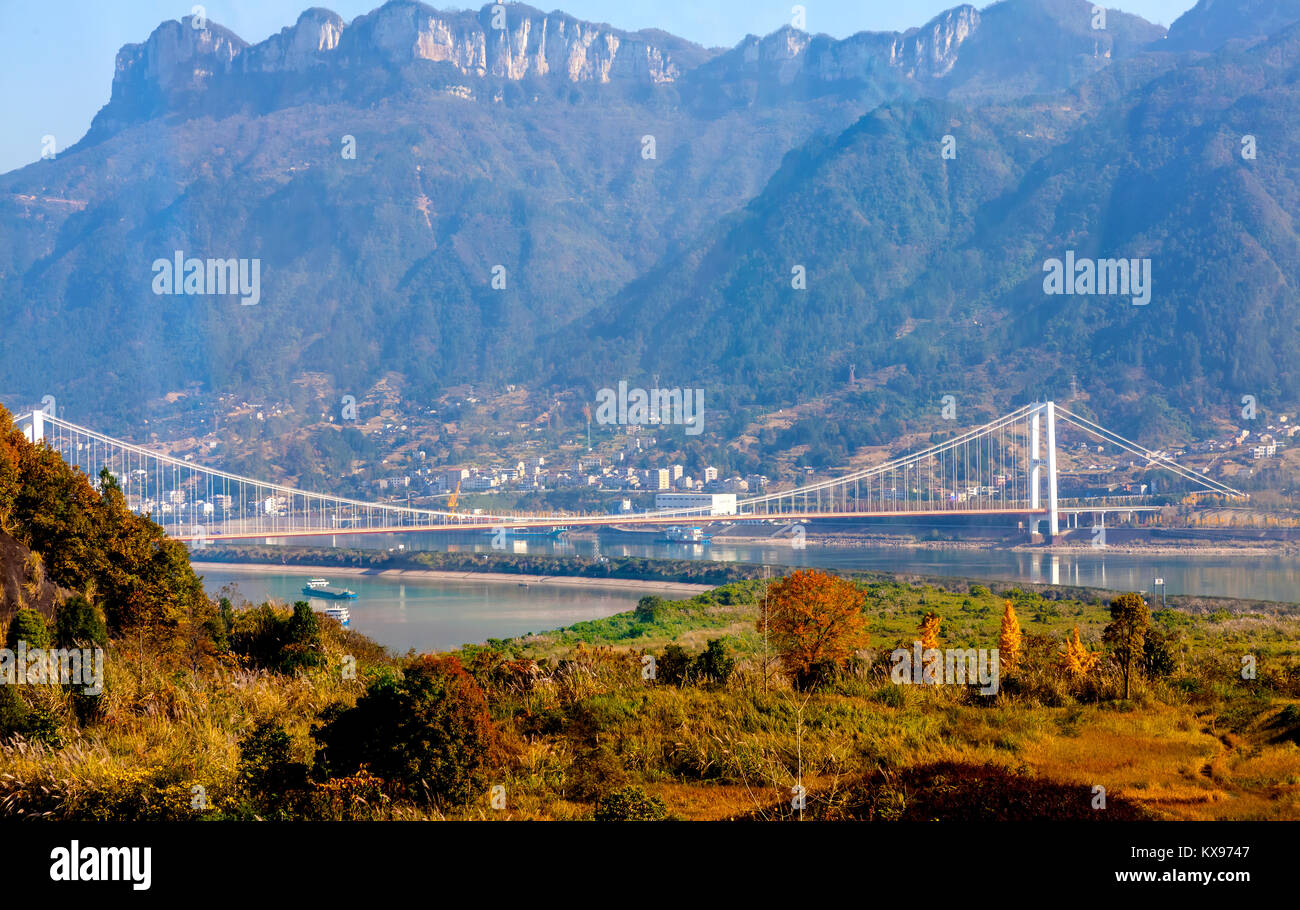 Bridge over the Yangtze River below the Three Gorges Dam in China Stock Photo