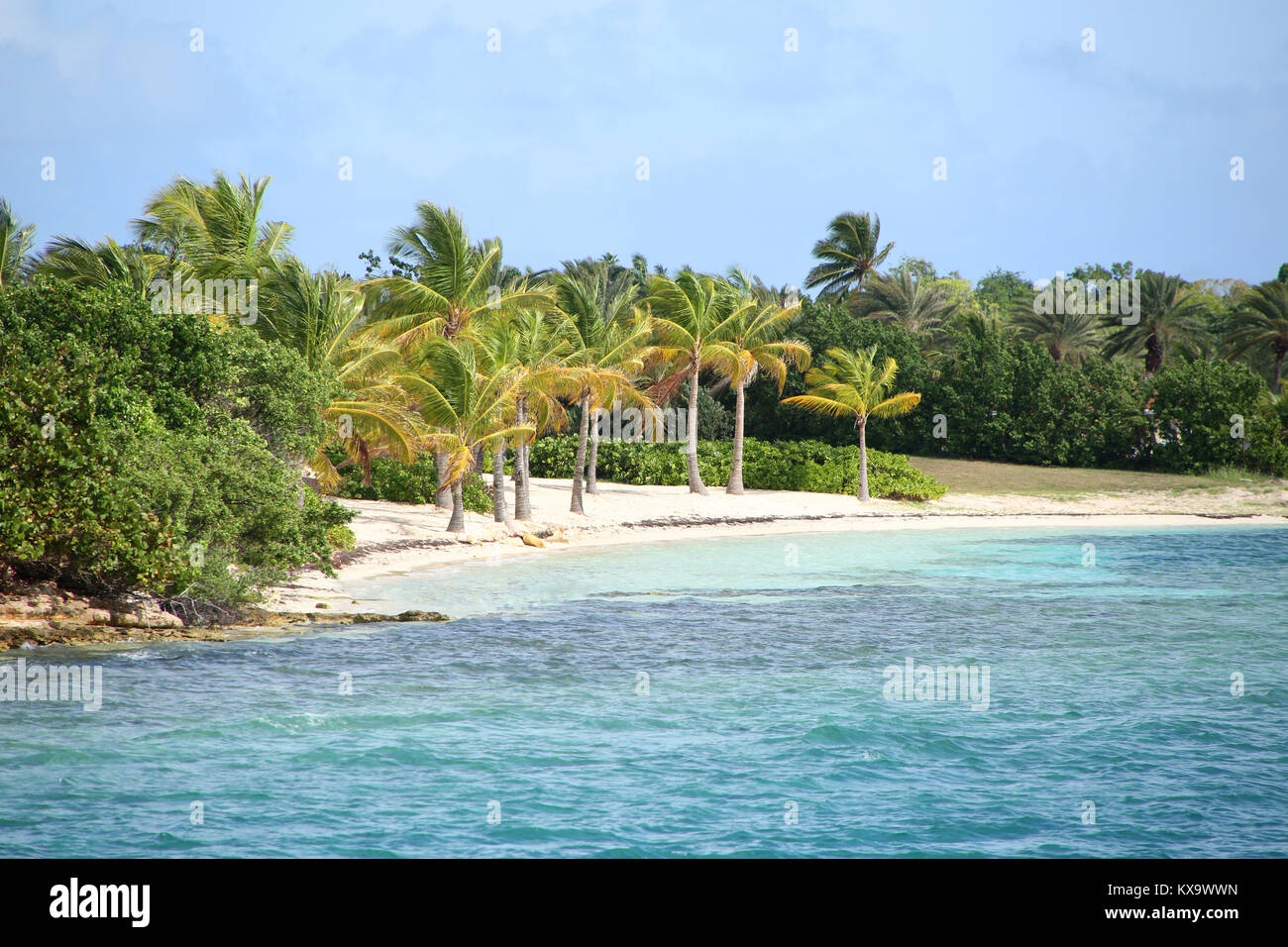 Caribbean island tropical sea hi-res stock photography and images - Alamy
