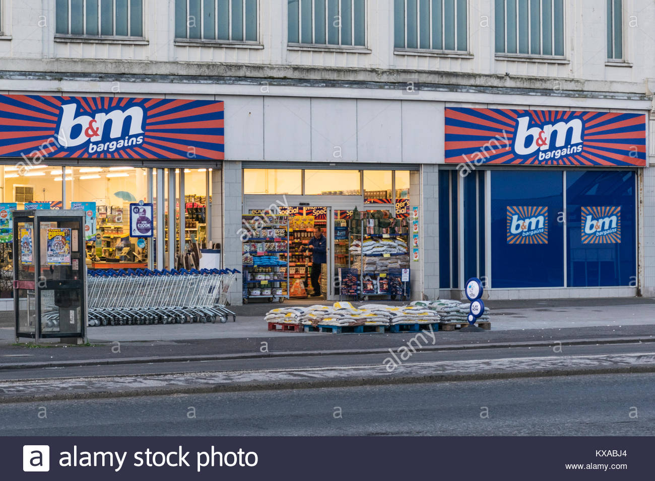 B And M Bargains High Resolution Stock Photography and Images Alamy
