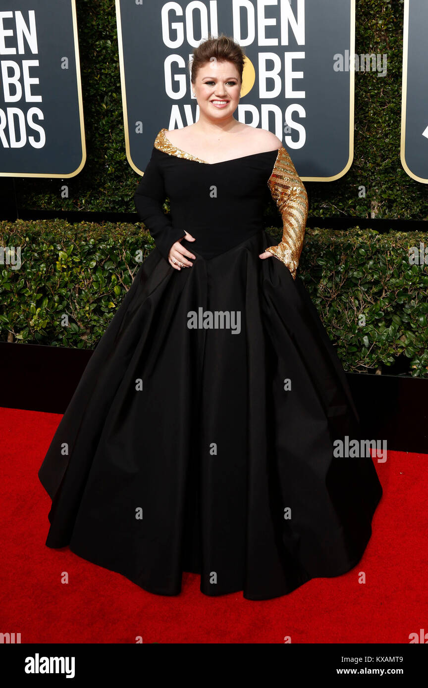 Beverly Hills, USA. 07th Jan, 2018. Kelly Clarkson attends the 75th