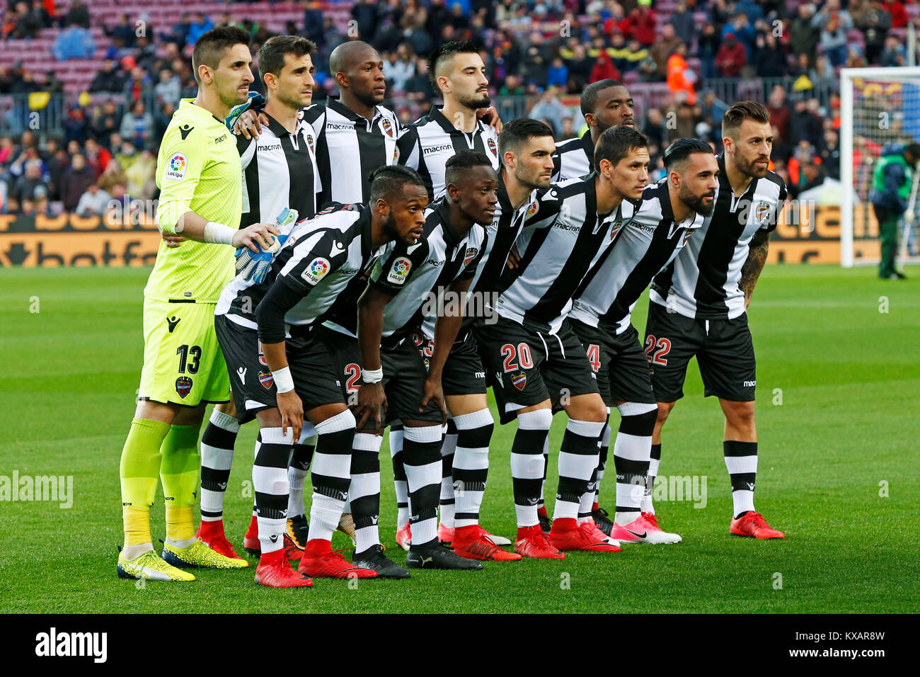 Barcelona, Spain. Credit D. 7th Jan, 2018. Levante team group lineup
