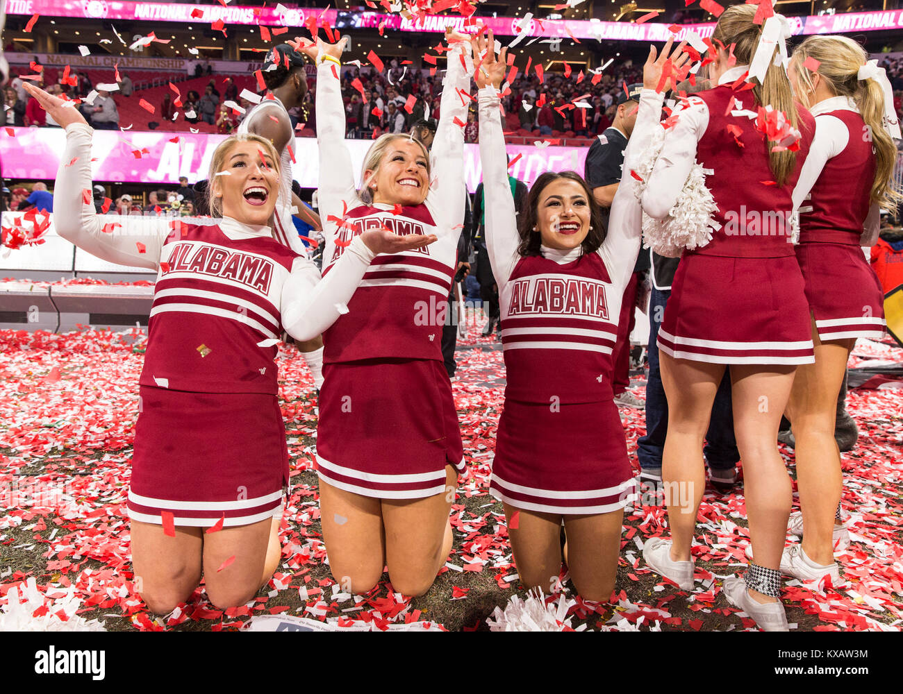 Overtime. 08th Jan, 2018. Alabama cheerleaders celebrate after Stock