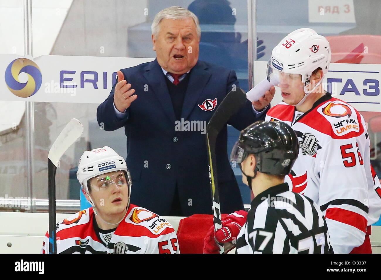 Moscow, Russia. 9th Jan, 2018. Avtomobilist Yekaterinburg head coach Stock  Photo - Alamy