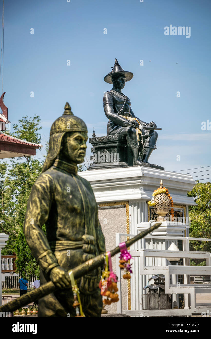 Statue of Somdet Taksin Maharat and warrior, Bang Kung Camp, Samut Songkhram, Thailand.. Stock Photo