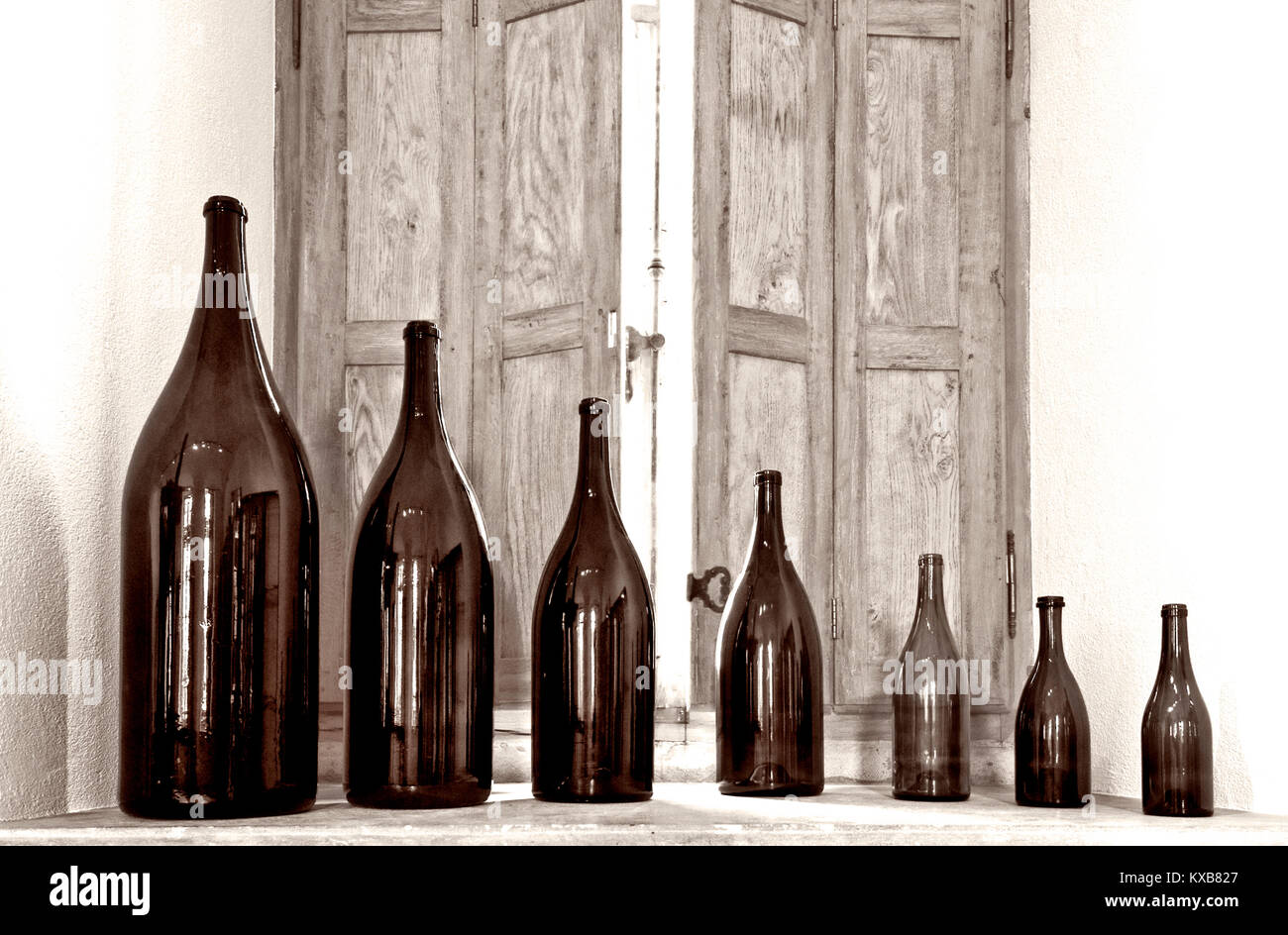 Selection of bottle sizes from Nebuchadnezzar to Split on display in the tasting room of Chateau de Pommard Cote d'Or Burgundy France Stock Photo