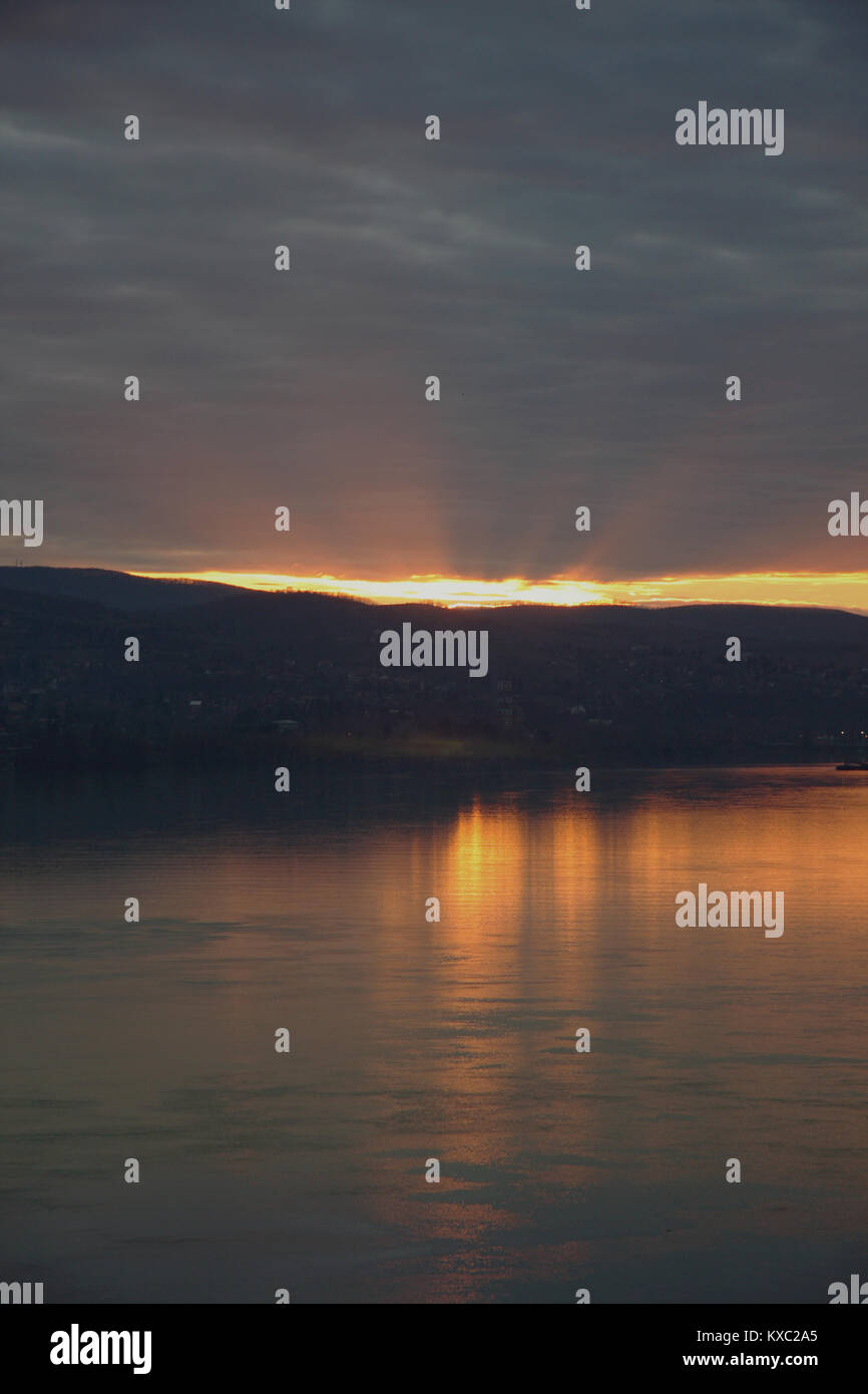 Beautiful sunset time sun rays hi-res stock photography and images - Alamy