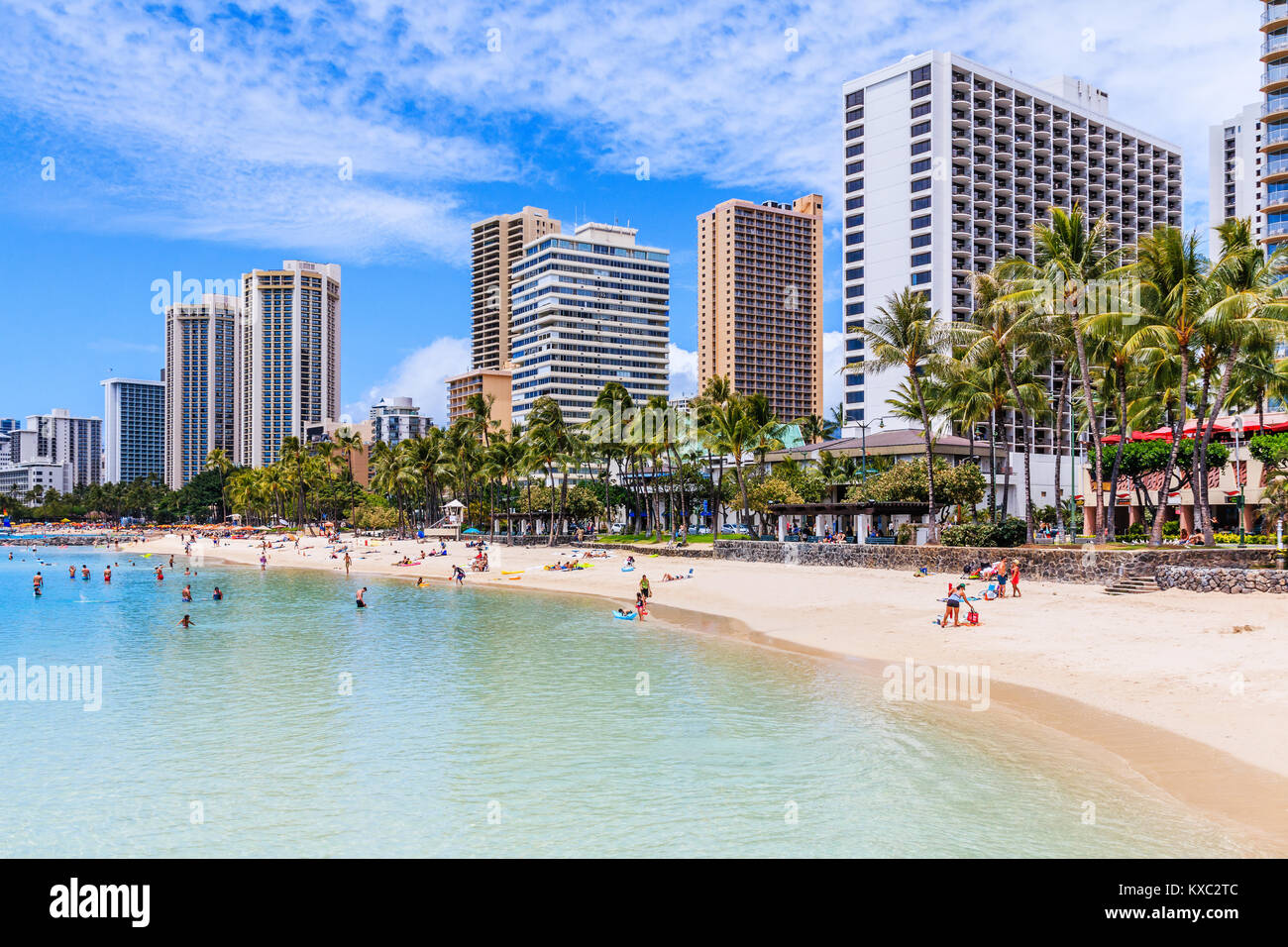 Hawaii waikiki beach resort hi-res stock photography and images - Alamy