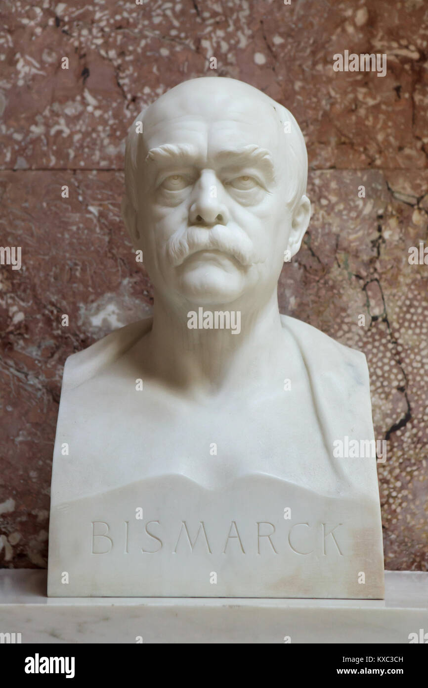 Chancellor of the German Empire Otto von Bismarck. Marble bust by German sculptor Erwin Kurz (1908) on display in the hall of fame in the Walhalla Memorial near Regensburg in Bavaria, Germany. Stock Photo