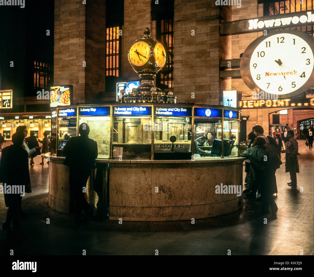 New York 1980s, Grand Central train station main concourse, subway & city bus information booth, clocks, Manhattan, New York City, NY, NYC, USA, Stock Photo