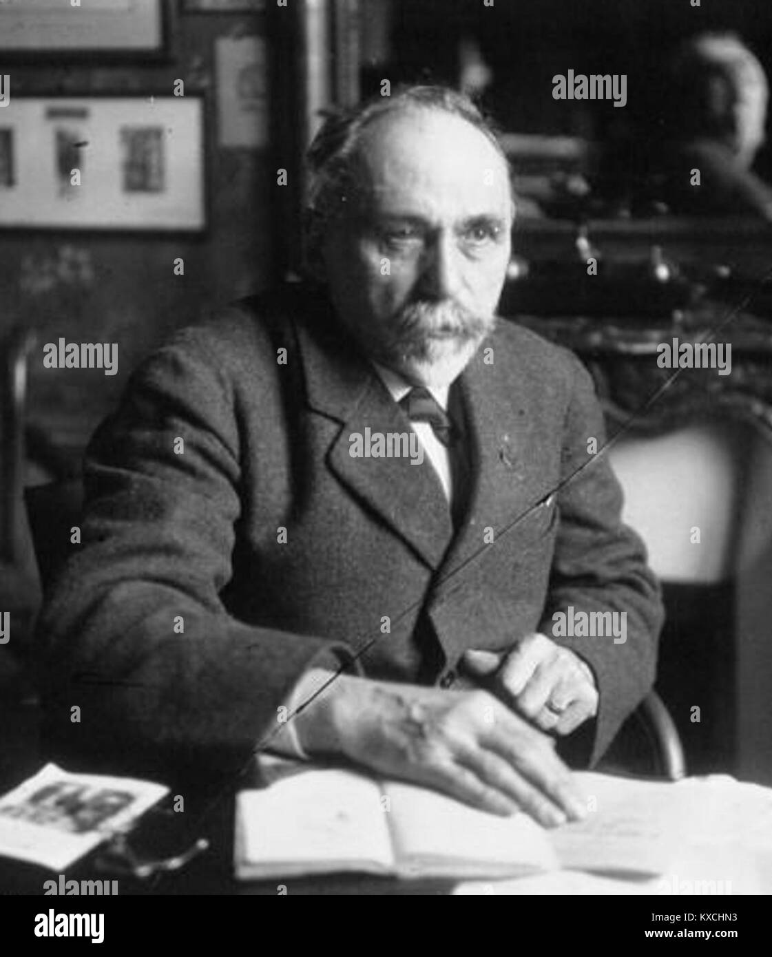 VictorEugène ArdouinDumazet 1919 Stock Photo Alamy