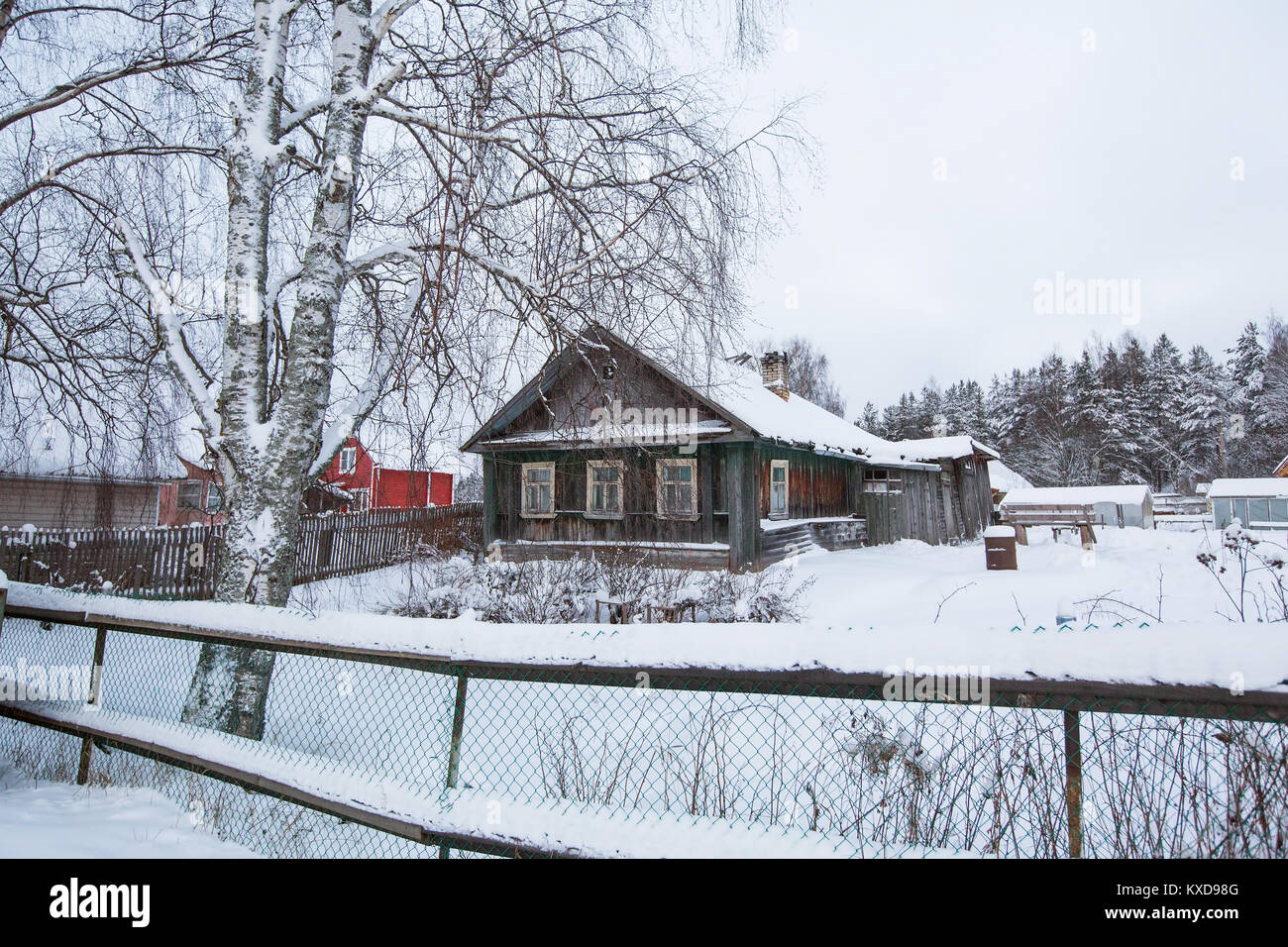 Old russian houses in winter hi-res stock photography and images - Alamy