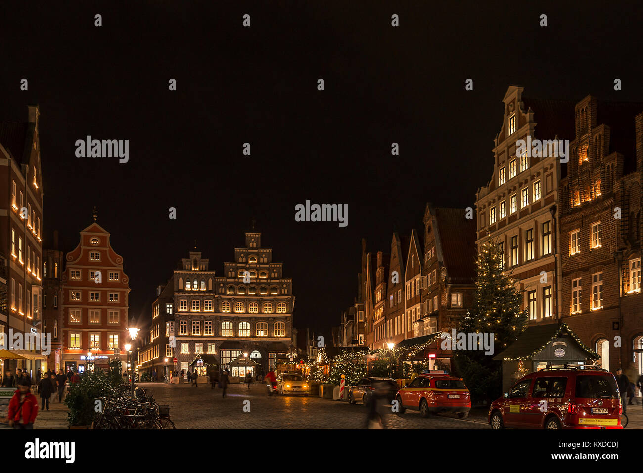 Old gabled houses in Christmas lighting in the evening,Am Sande,Lüneburg,Lower Saxony,Germany Stock Photo