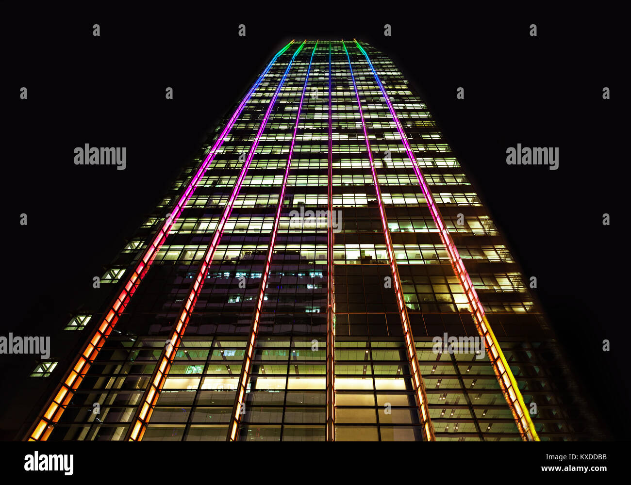 Aia hong kong hires stock photography and images Alamy