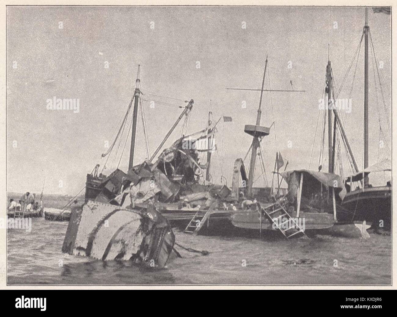 The Maine Wreck - The part of the wreckage here shown had a very important bearing upon the Verdict of the board of inquiry Stock Photo