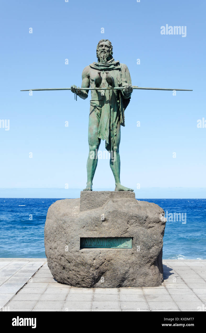 Statue of Anaterve, a Guanche chief or a mencey, part of the nine statues of pre-Hispanic kings situated in Plaza de la Patrona de Canarias, in Candel Stock Photo