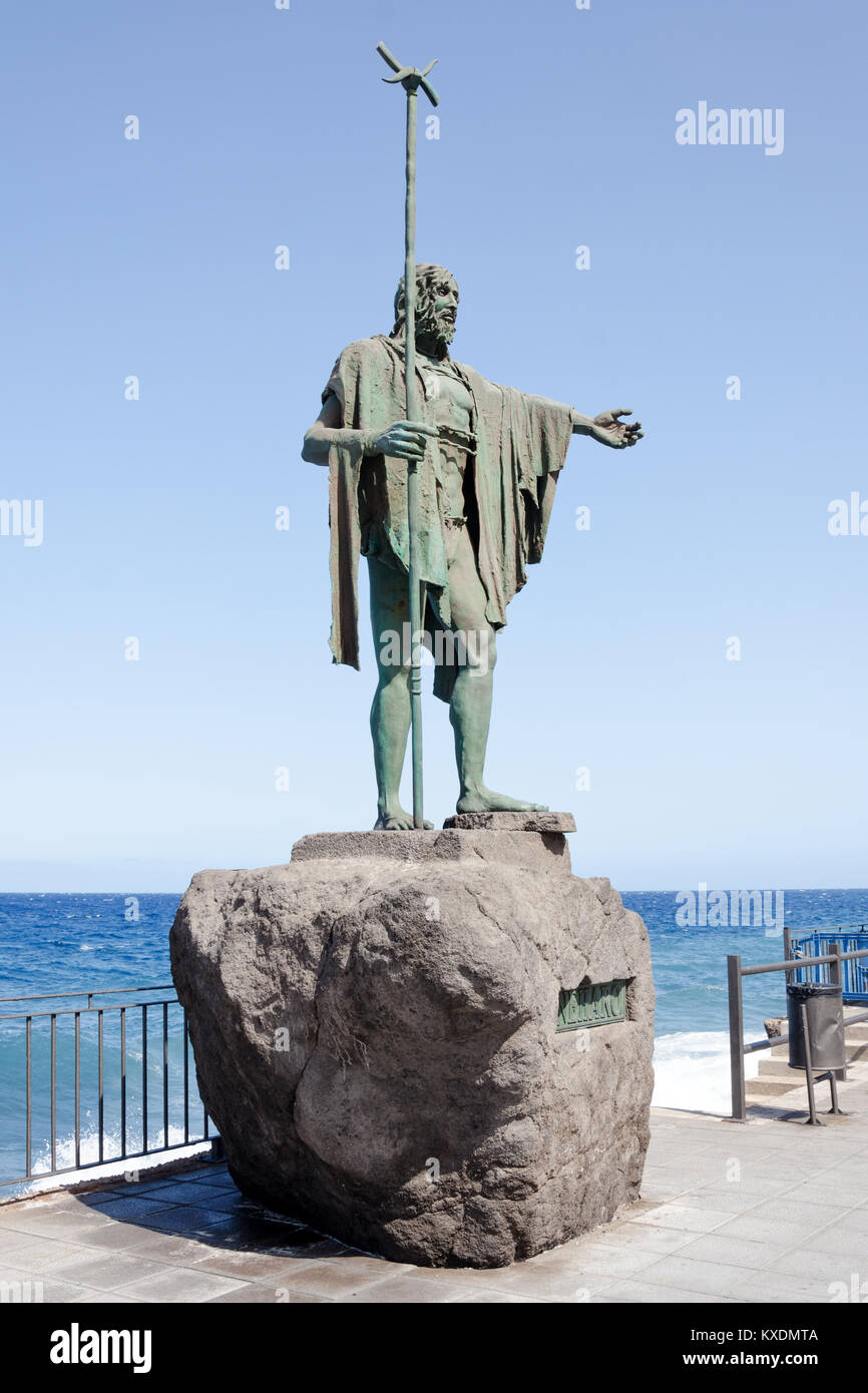 Statue of Beneharo, a Guanche chief or a mencey, part of the nine statues of pre-Hispanic kings situated in Plaza de la Patrona de Canarias, in Candel Stock Photo