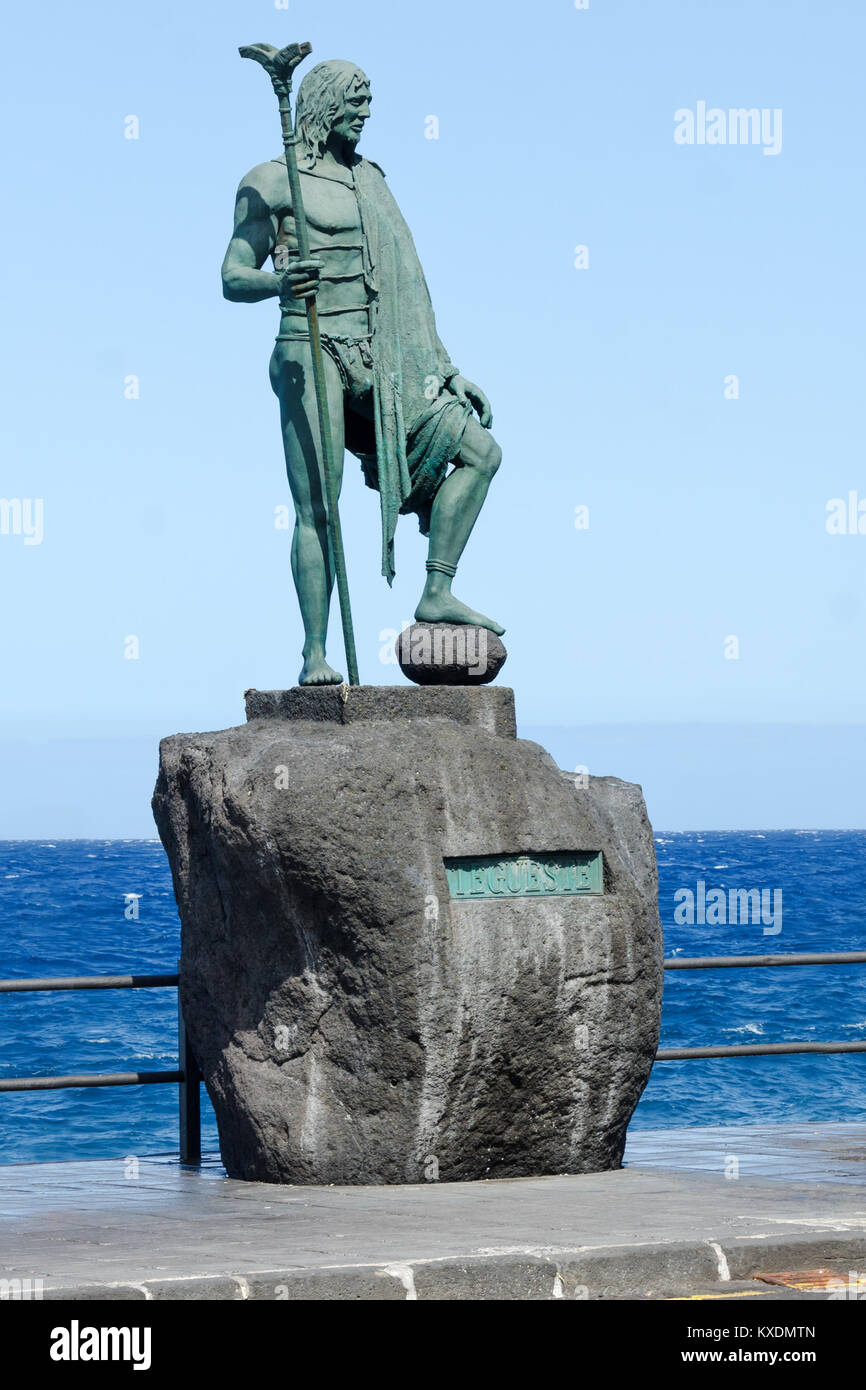 Statue of Tegueste, a Guanche chief or a mencey, part of the nine statues of pre-Hispanic kings situated in Plaza de la Patrona de Canarias, in Candel Stock Photo