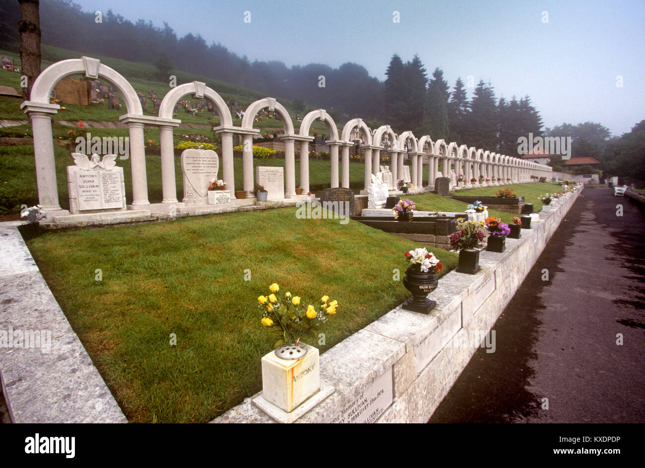 UK, Wales, Glamorgan, Aberfan, Cemetery Pant Glas School disaster memorials Stock Photo