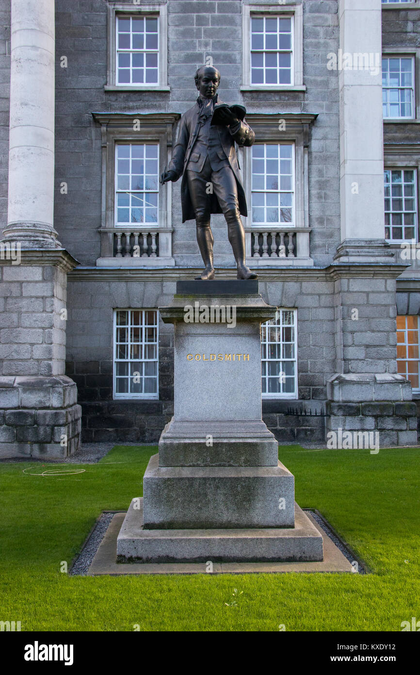 Statue of Oliver Coldsmith, Trinity College Dublin Stock Photo