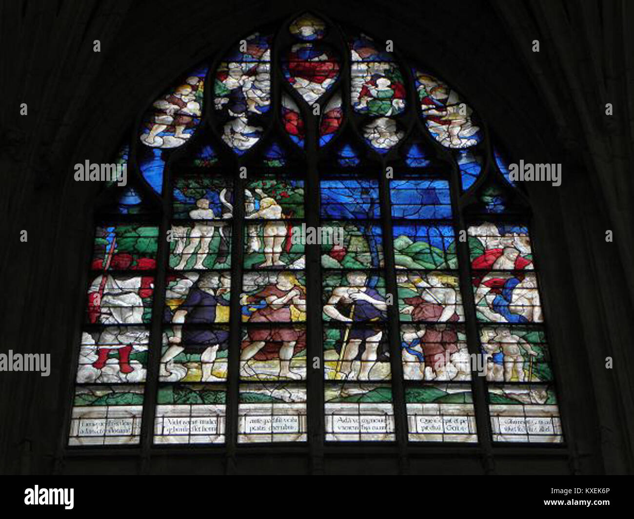 Alençon (61) Basilique NotreDame Baie 5 Stock Photo Alamy