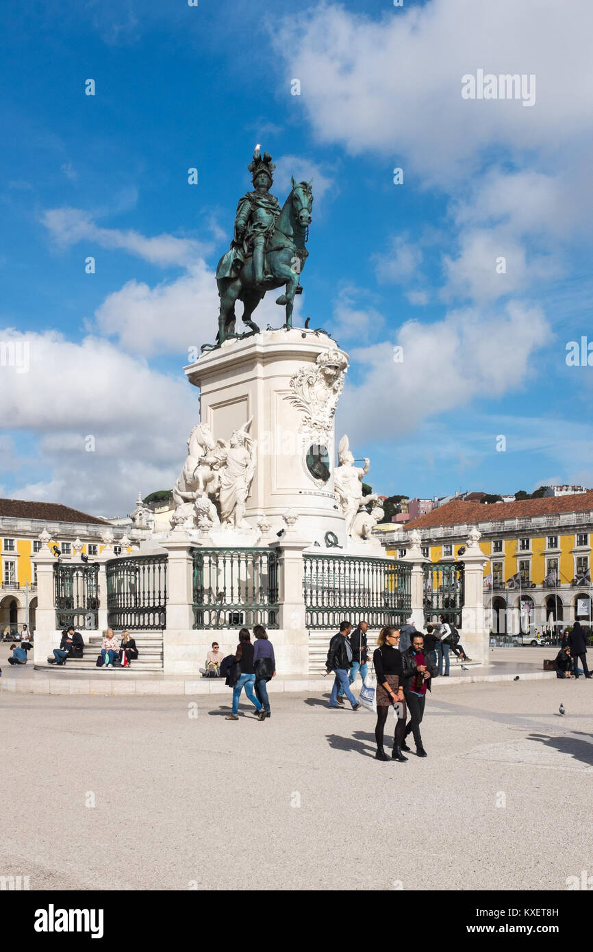 The Praca do Comercio in Lisbon including the statue of Dom Jose and Arco da Rua Augusta, an ornate triumphal arch Stock Photo