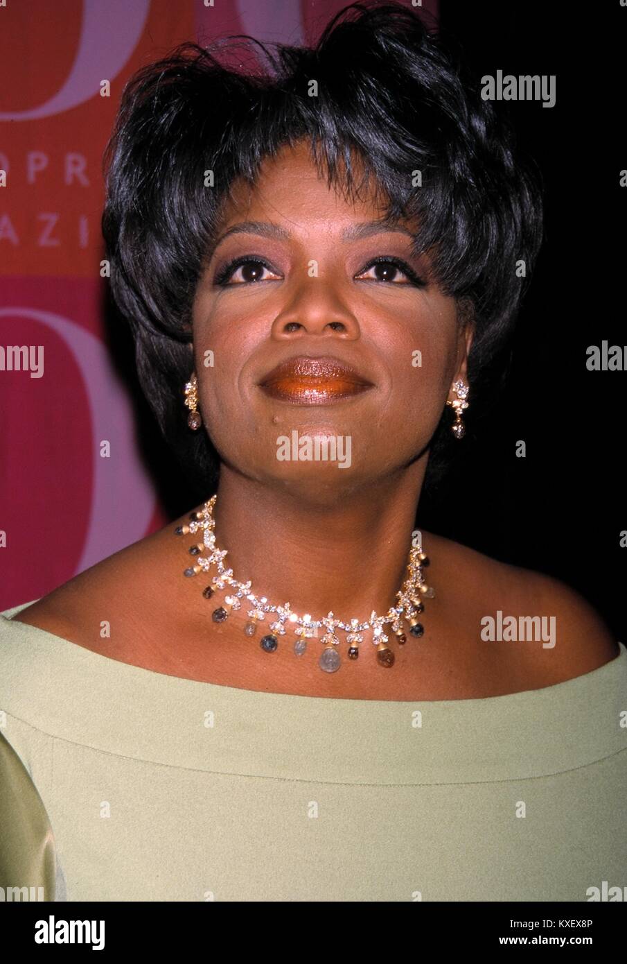RTMcbride / MedaPunch  OPRAH WINFREY, GAYLE KING  AND HEARST MAGAZINES  4/17/2001 HOST THEIR 1st ANNIVERSARY OF  O  MAGAZINE.  CIPRIANI RESTAURANT IN NEW YORK CITY. CREDIT ALL USES Stock Photo