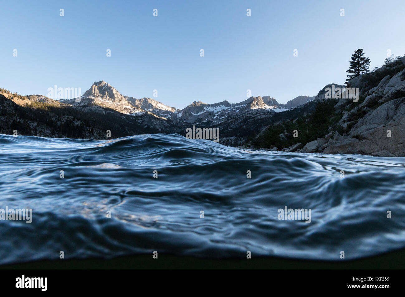 Sierra nevada mountains view hires stock photography and images Alamy