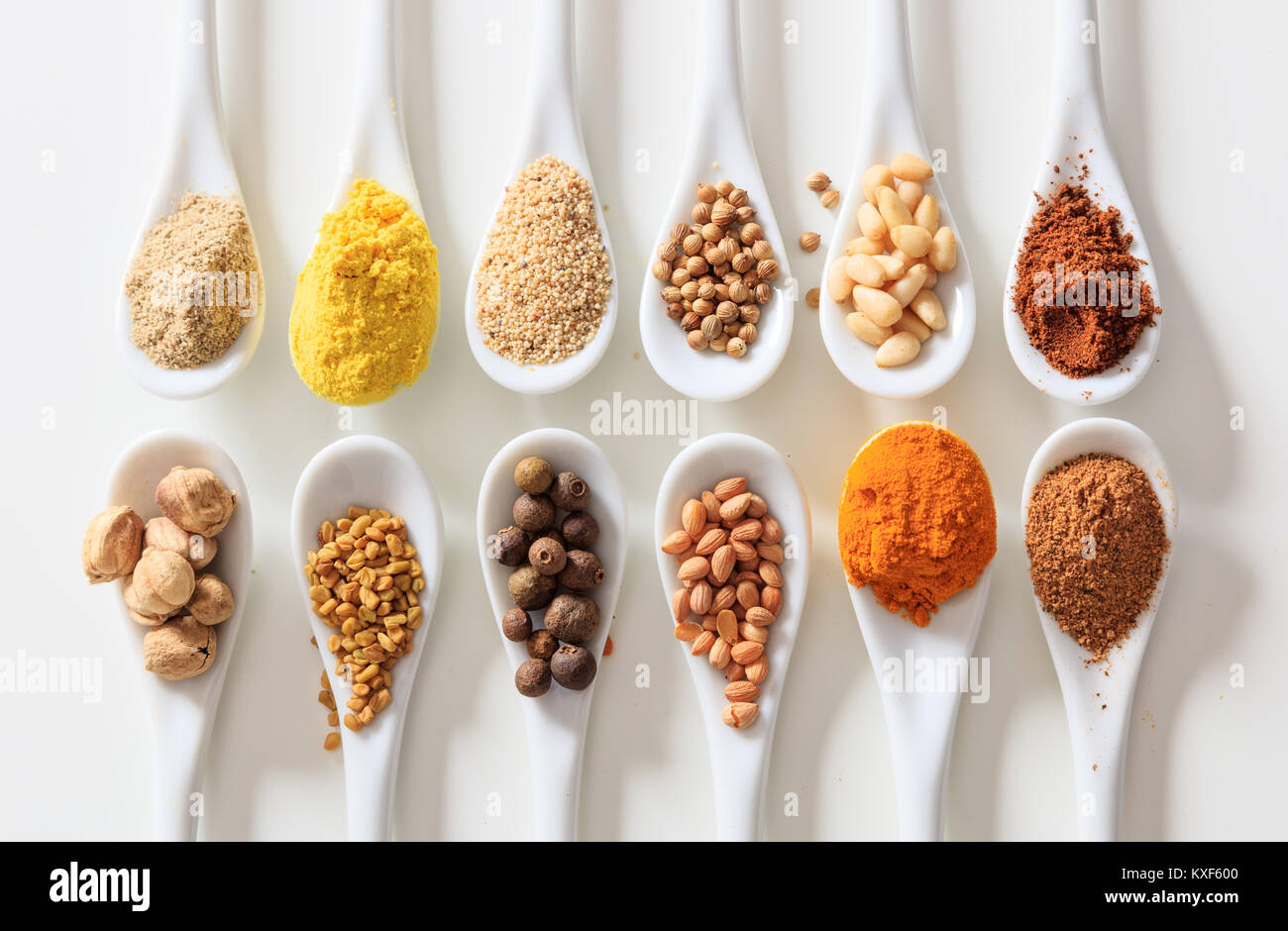 Spices background hi-res stock photography and images - Alamy