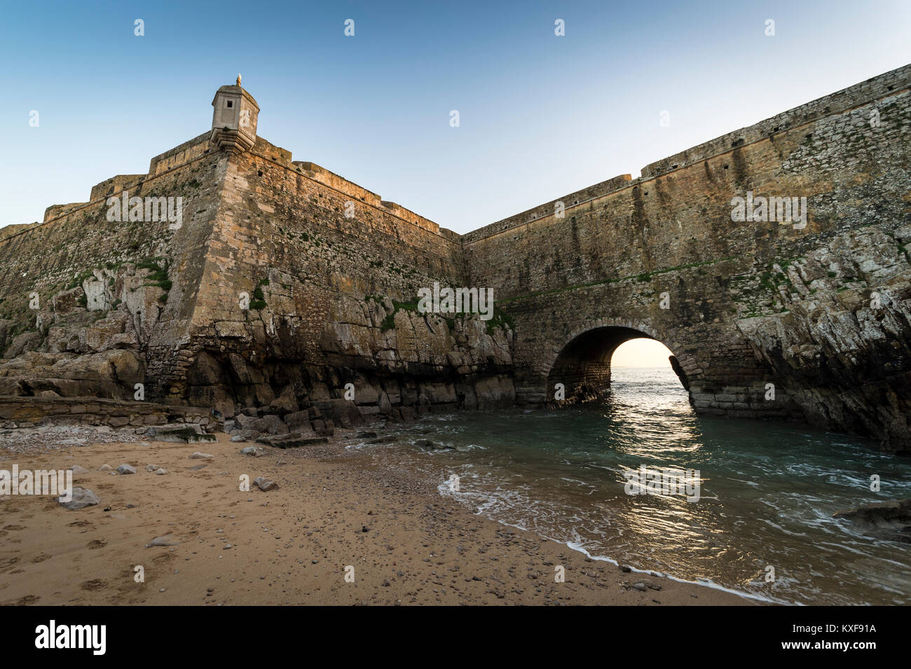 peniche-fortress-with-arch-silver-coast-portugal-stock-photo-alamy
