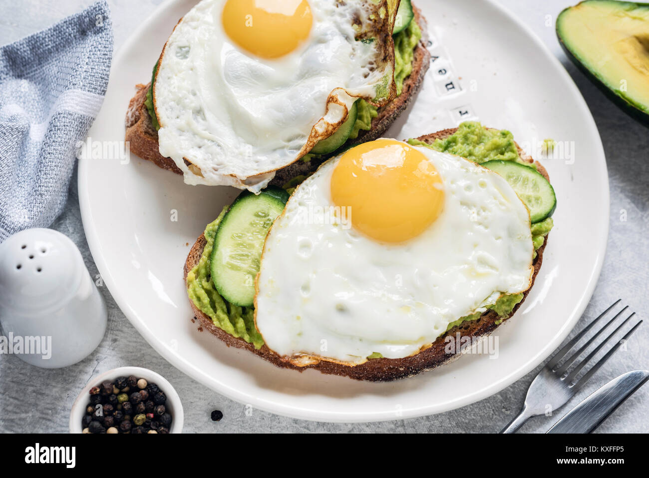 Cucumber sandwich eating hires stock photography and images Alamy