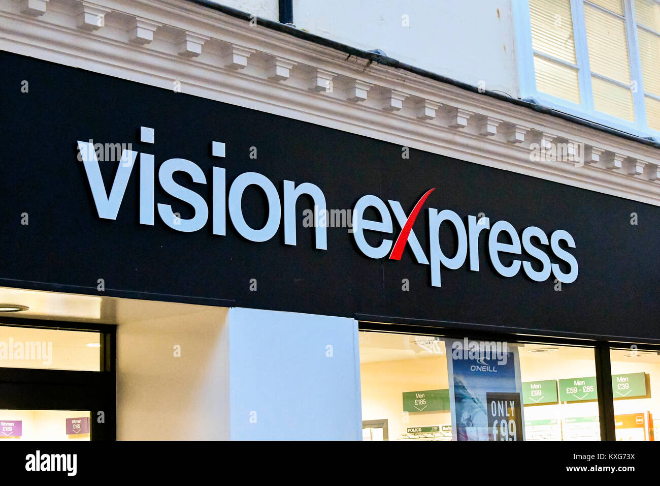 Vision express store hires stock photography and images Alamy
