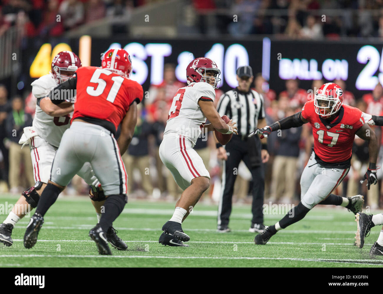 Atlanta Georgia Usa 08th Jan 2018 Alabama Quarterback Tua Stock Photo Alamy