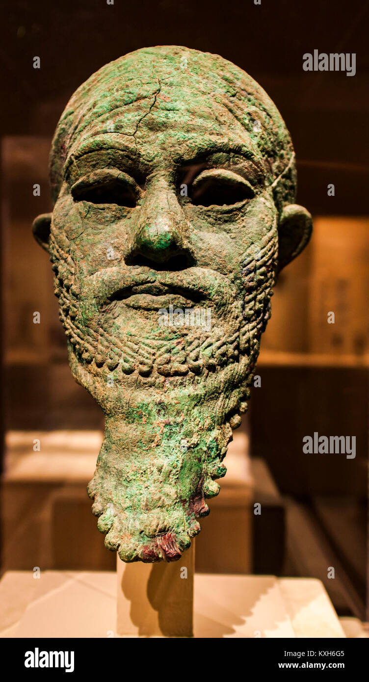 Head of a ruler from Iran in Metropolitan Museum of Art in New York