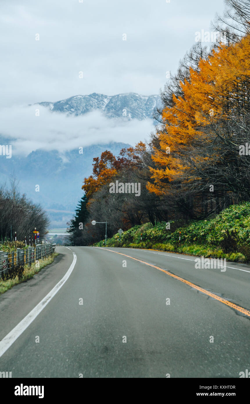 View along the road hires stock photography and images Alamy