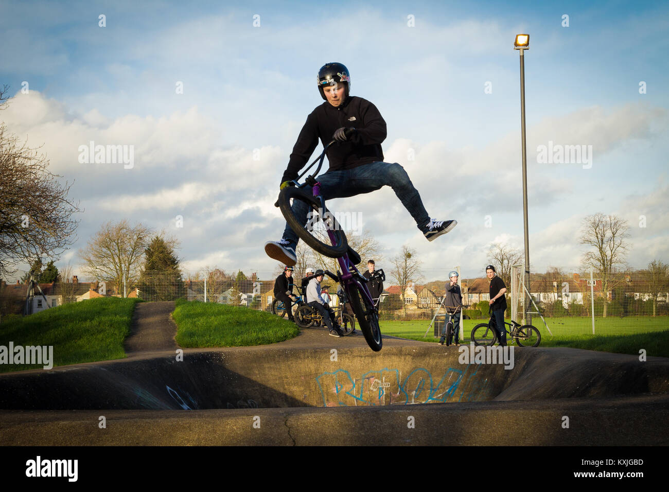 Harrow skateboard park, Byron Park, West London Stock Photo