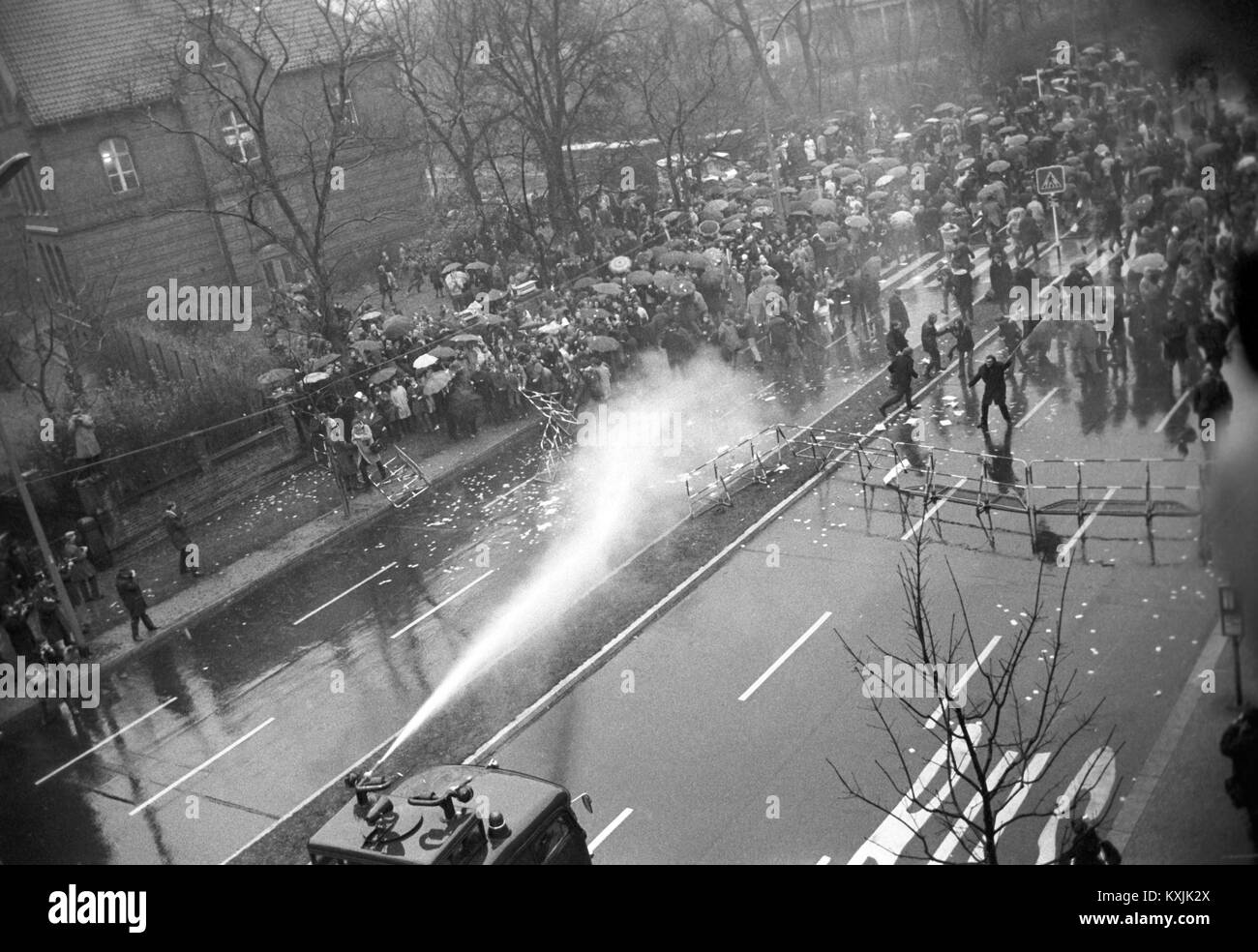 The Police Uses Water Guns Against Demonstrators Who Demand Fritz