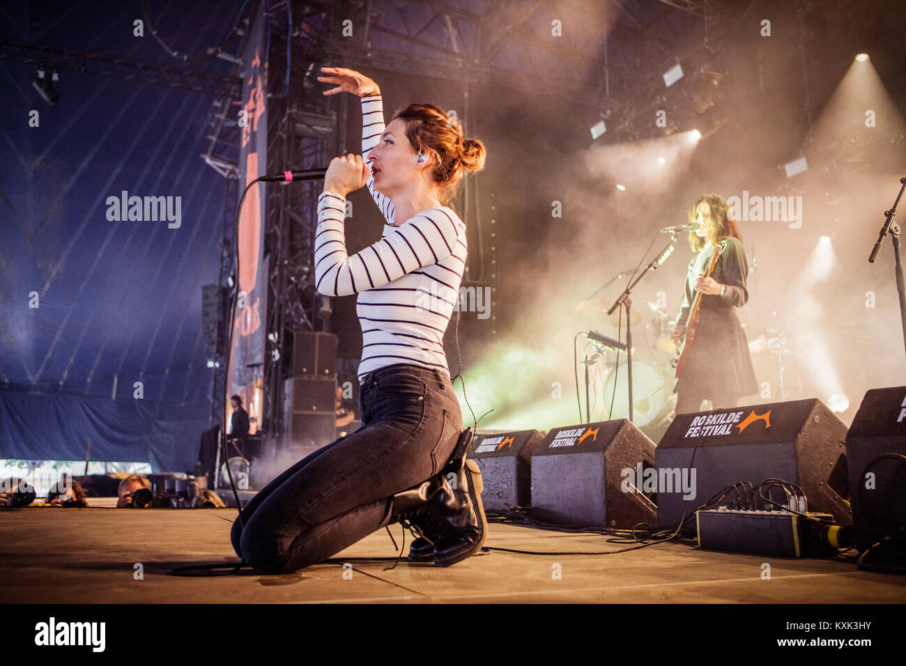 Warpaint and band hires stock photography and images Alamy