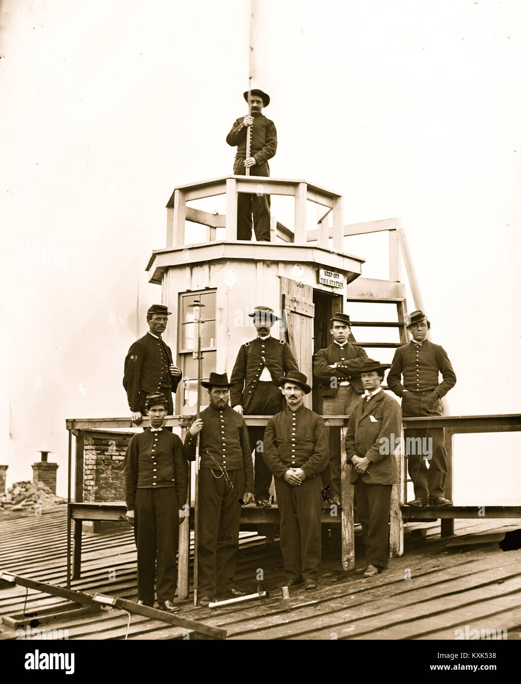 Washington, D.C. Central Signal Station, Winder Building, 17th and E Streets NW, and Signal Corps men Stock Photo