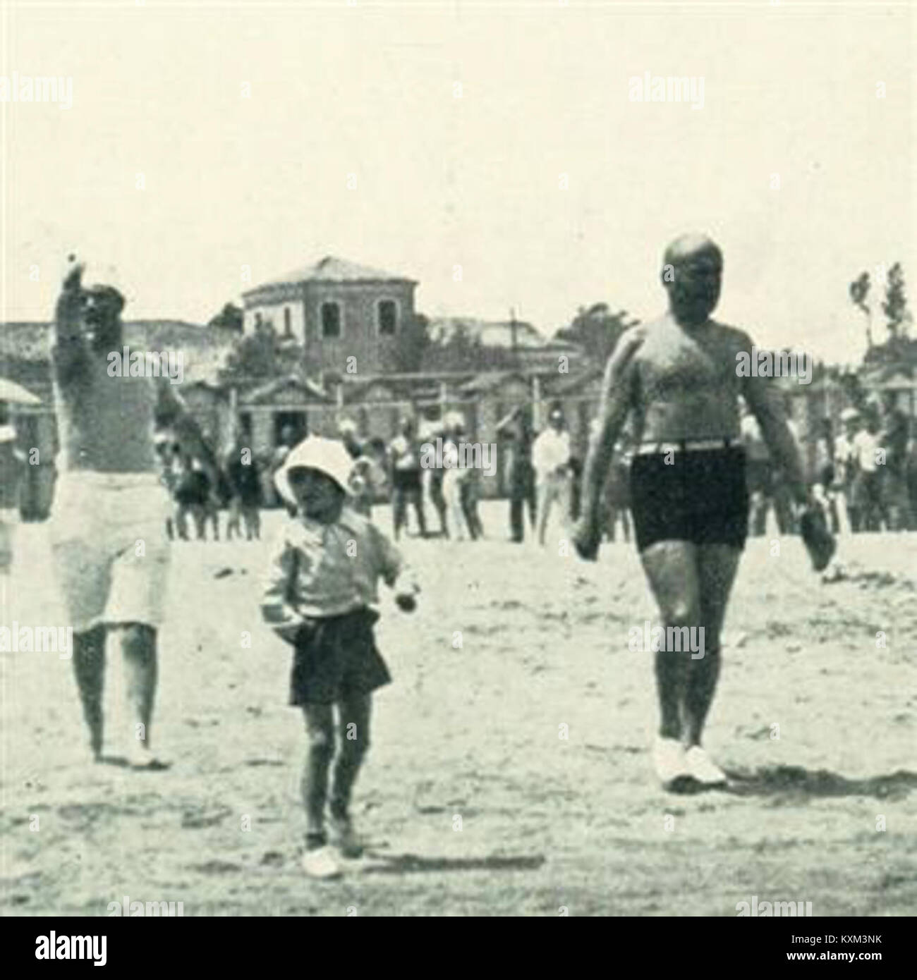 Benito e Romano Mussolini, spiaggia di Riccione 1932 Stock Photo