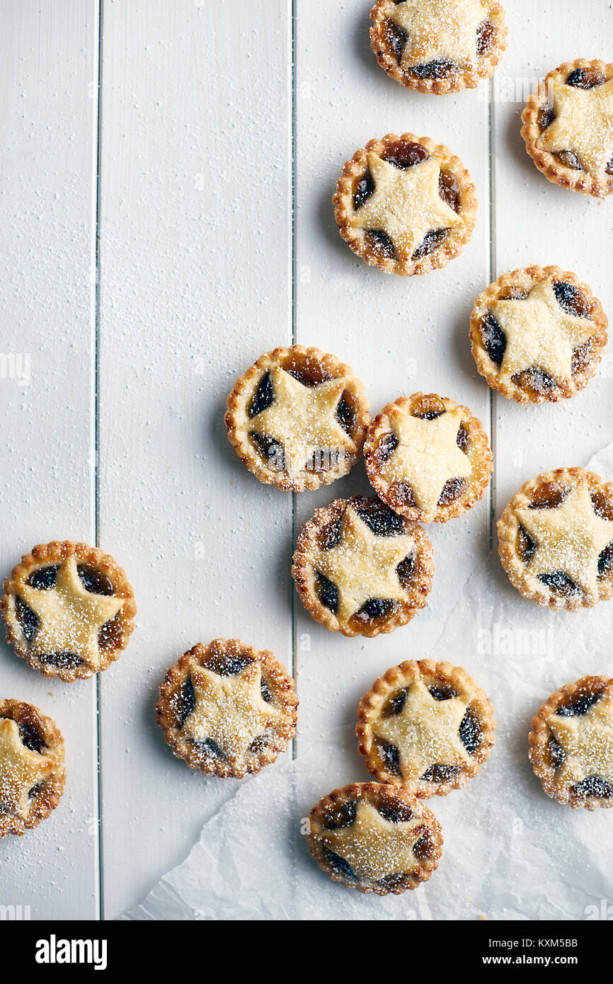 Freshly baked mince pies,overhead view Stock Photo - Alamy